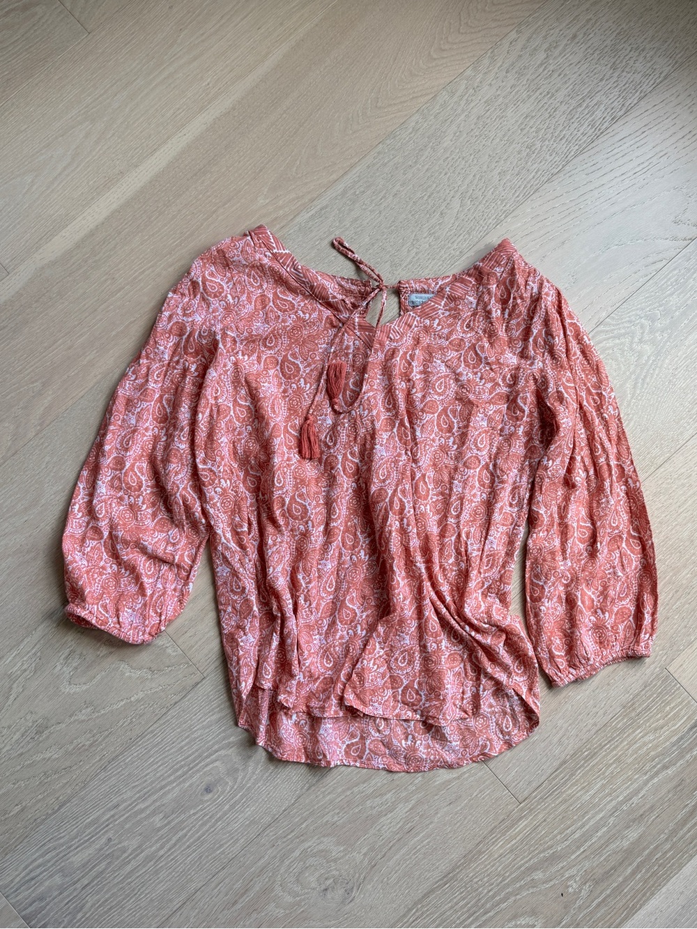 Mixed Women's Tops Bundle - Loft, Old Navy, World Market, Land’s End - Picture 6 of 6